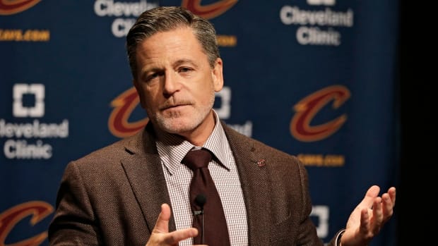 dan_gilbert_cleveland_cavaliers_owner.jpg